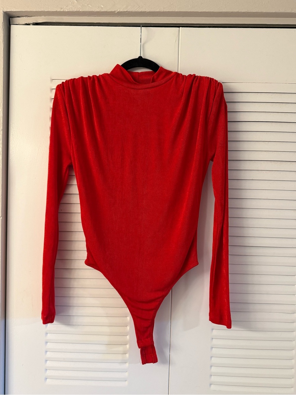 JLUXLABEL Red Mock Neck Long Sleeve Top